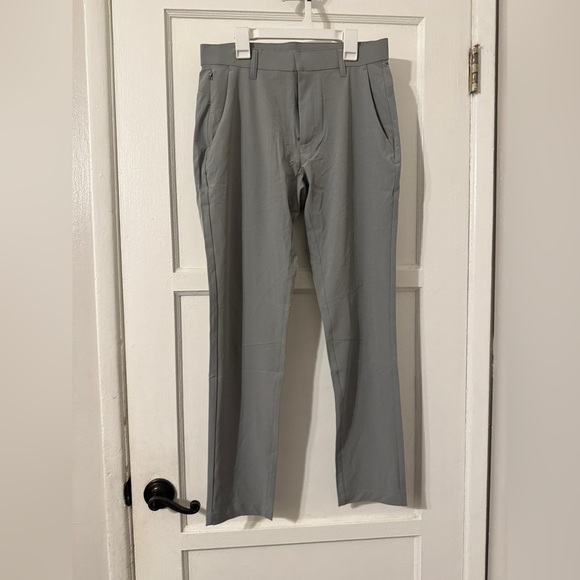 Fabletics The Only Pant (Slim Fit) Sz 29x32 - Picture 5 of 7